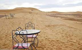 Desert cafes are expected to improve tourism